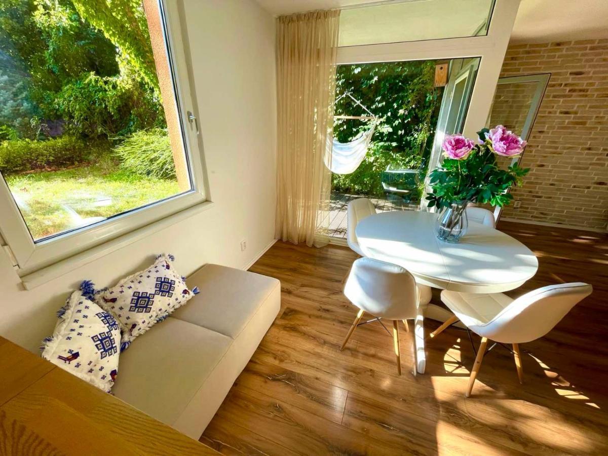 70M2 Romantic Living In The Old Town With Garden Bratislava Eksteriør billede