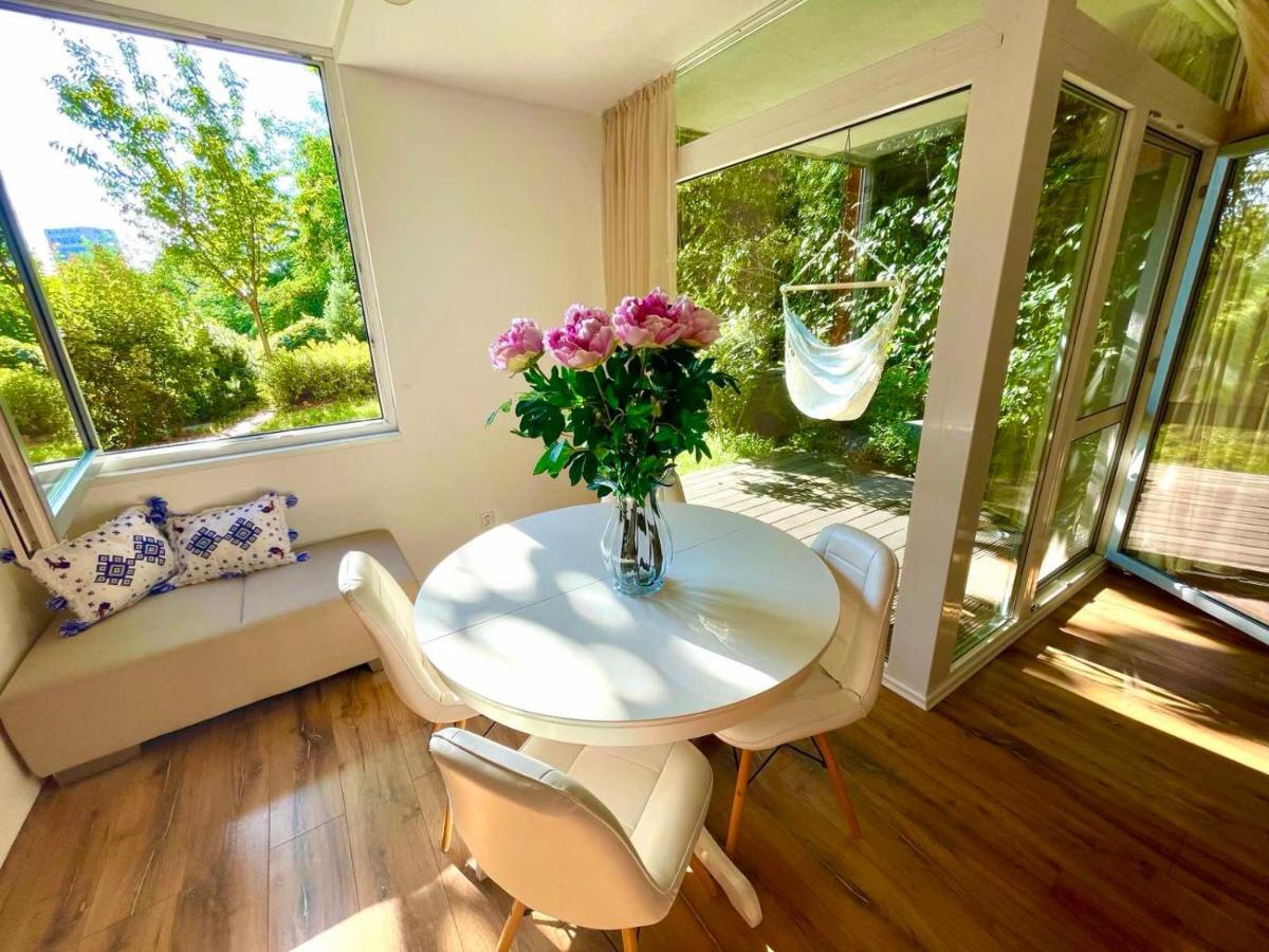 70M2 Romantic Living In The Old Town With Garden Bratislava Eksteriør billede