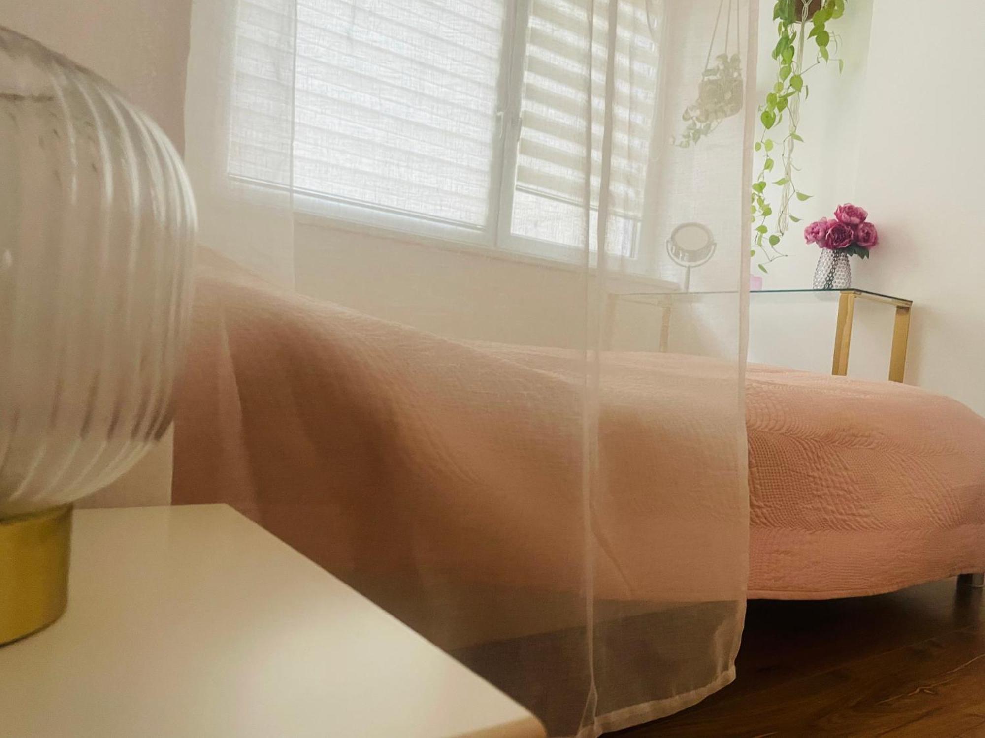 70M2 Romantic Living In The Old Town With Garden Bratislava Eksteriør billede